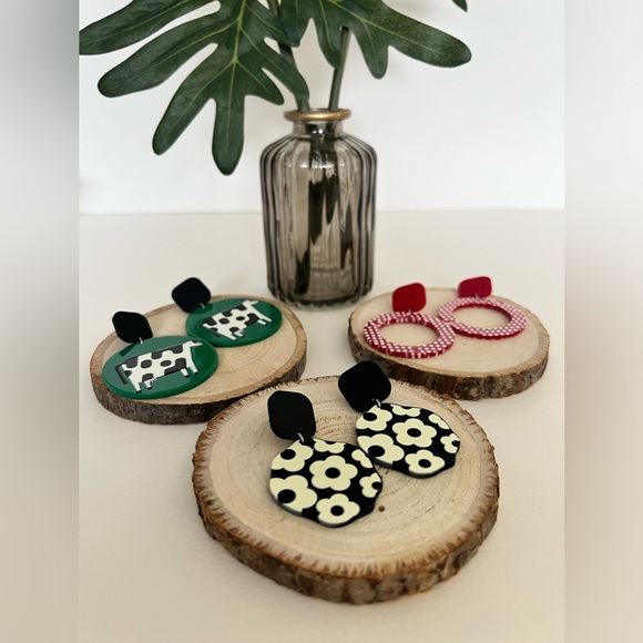 1970's Inspired Dangle Earrings -Retro Pop-of-Color Earrings -Whimsical Earrings - Picture 6 of 17